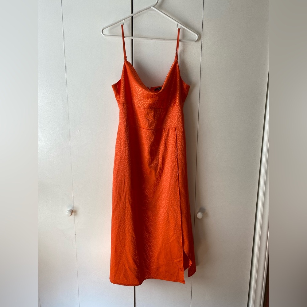 Lulus Fiercely Chic Coral Orange Satin Jacquard Print Cowl Midi Dress Medium